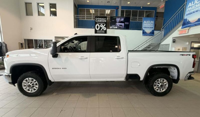 
								2024 Chevrolet Silverado 2500 4wd Crew Cab full									