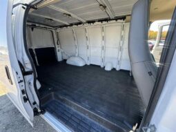 
										2024 GMC Savana Cargo 2500 Regular Wheelbase Rear-Wheel Drive full									