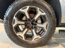 
										2025 GMC Yukon 4wd 4dr At4 Ultimate full									