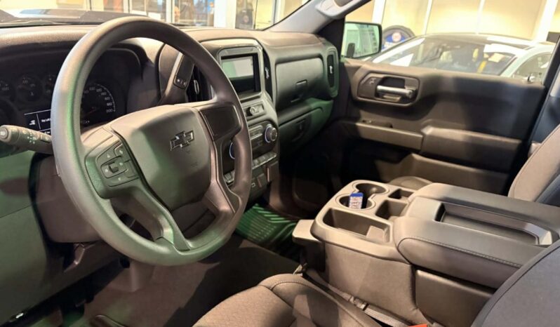 
								2026 Chevrolet Silverado 1500 Crew Cab Standard full									