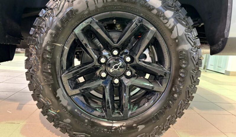 
								2026 Chevrolet Silverado 1500 Crew Cab Standard full									