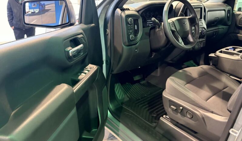 
								2026 Chevrolet Silverado 1500 Crew Cab Standard full									