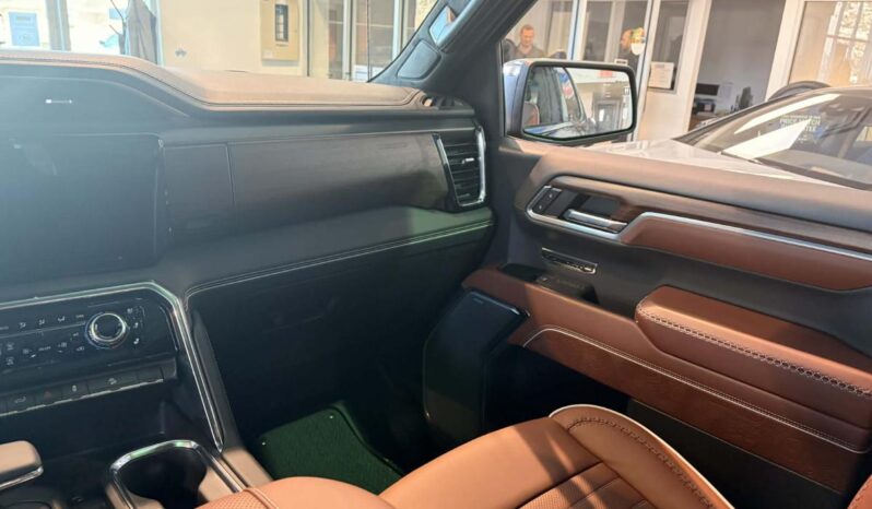 
								2026 GMC Sierra 1500 Crew Cab Short Box 4 full									