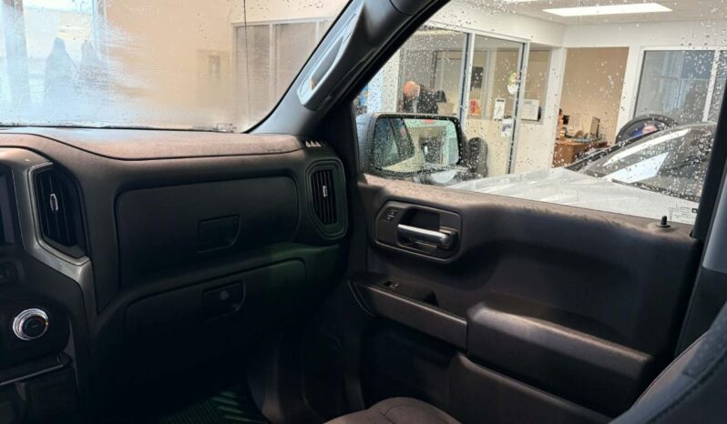 
								2026 GMC Sierra 1500 Crew Cab Standard full									