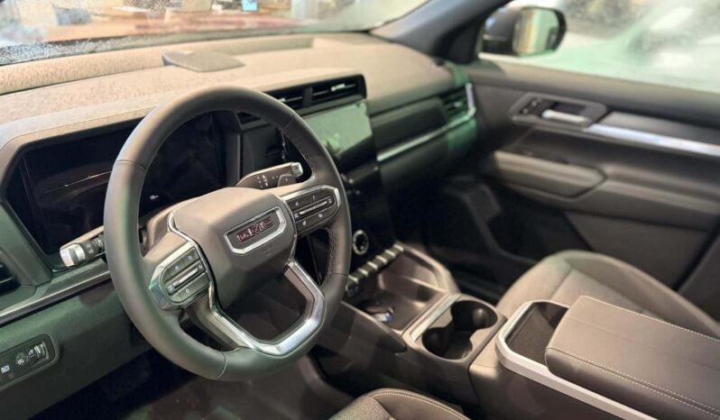 
								2026 GMC Terrain Fwd Elevation full									