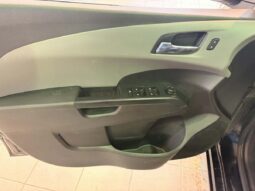 
										2015 Chevrolet Sonic 4 Lt – 5mt full									