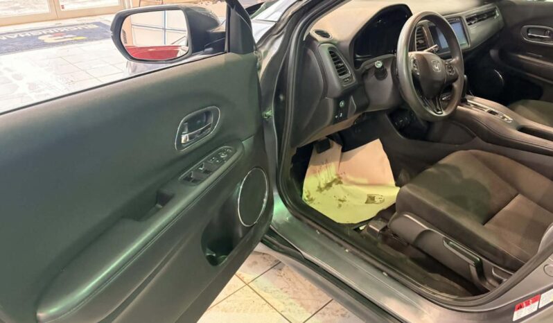 
								2016 Honda HR-V Ex 4wd Cvt full									