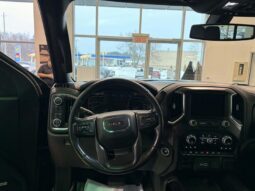 
										2021 GMC Sierra 1500 Crew Cab 4×4 At4 full									
