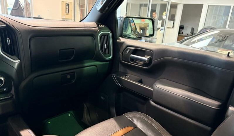 
								2021 GMC Sierra 1500 Crew Cab 4×4 At4 full									