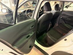 
										2021 Nissan Kicks Sv Cvt full									