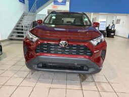 
										2022 Toyota RAV4 Xle Awd full									