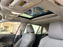 
										2022 Toyota RAV4 Xle Awd full									