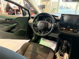 
										2022 Toyota Corolla Le Cvt full									