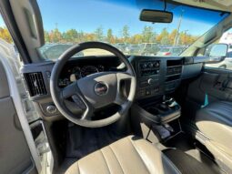 
										2024 GMC Savana Cargo 2500 Regular full									