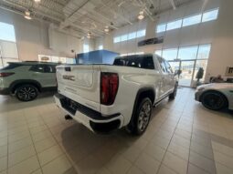 
										2024 GMC Sierra 1500 Crew Cab Short Box 4 full									