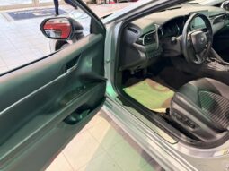 
										2024 Toyota Camry SE full									