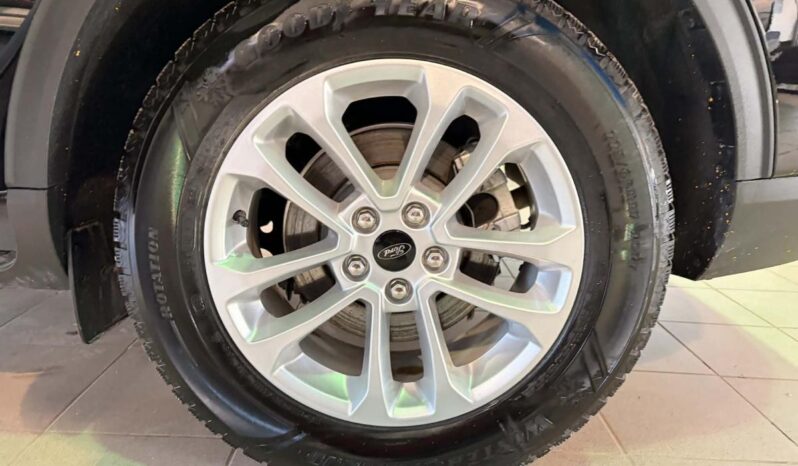 
								2025 Ford Escape St-Line Awd full									