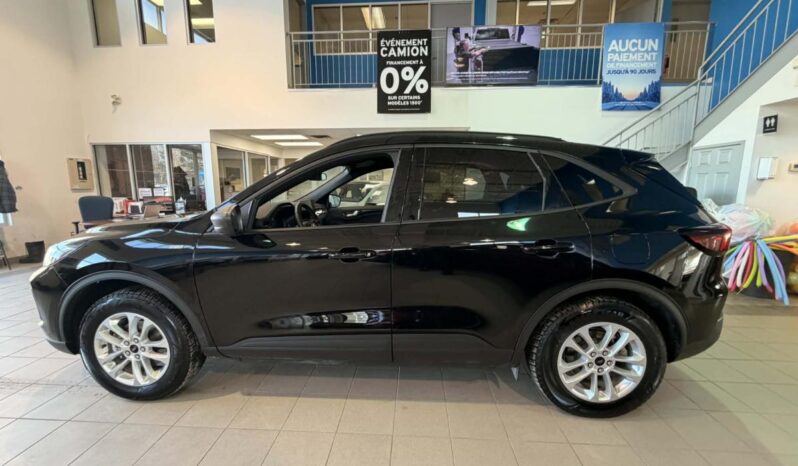 
								2025 Ford Escape St-Line Awd full									