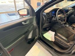 
										2025 Ford Escape St-Line Awd full									