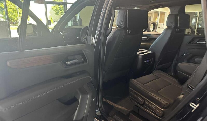 
								2025 GMC Yukon 4wd 4dr Denali full									