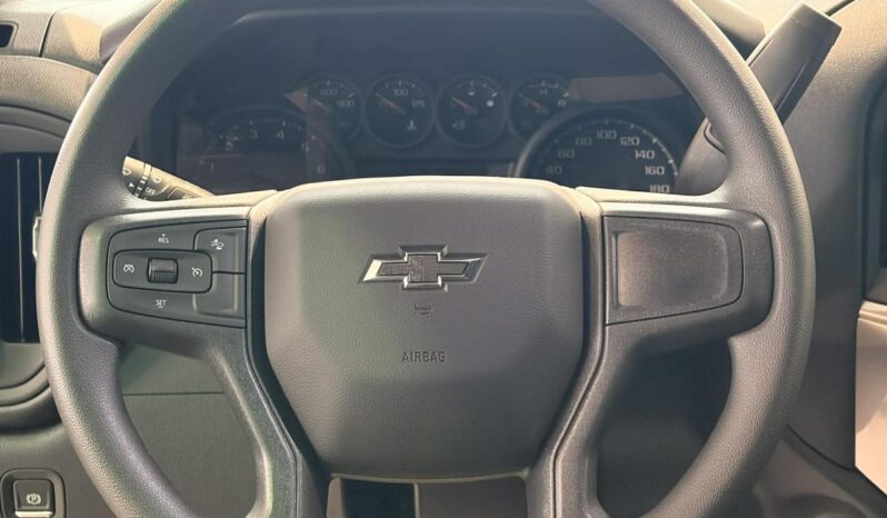 
								2026 Chevrolet Silverado 1500 Crew Cab Standard full									