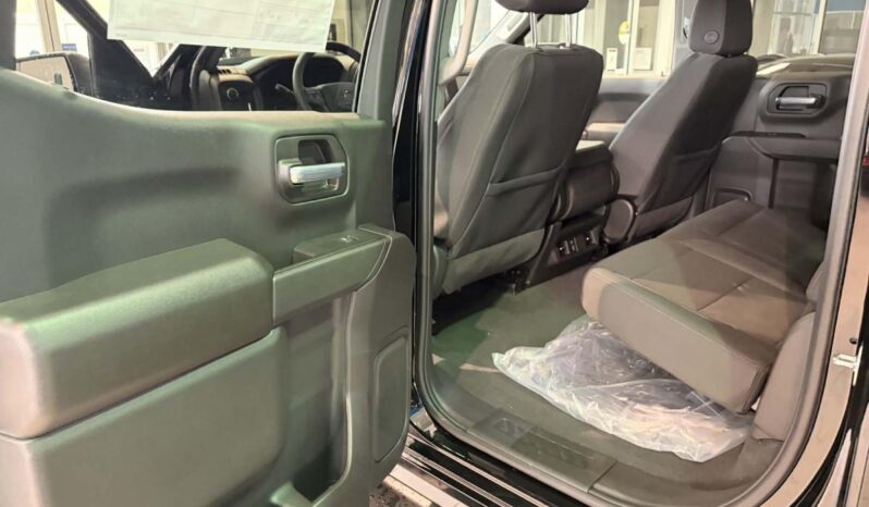 
								2026 Chevrolet Silverado 1500 Crew Cab Standard full									