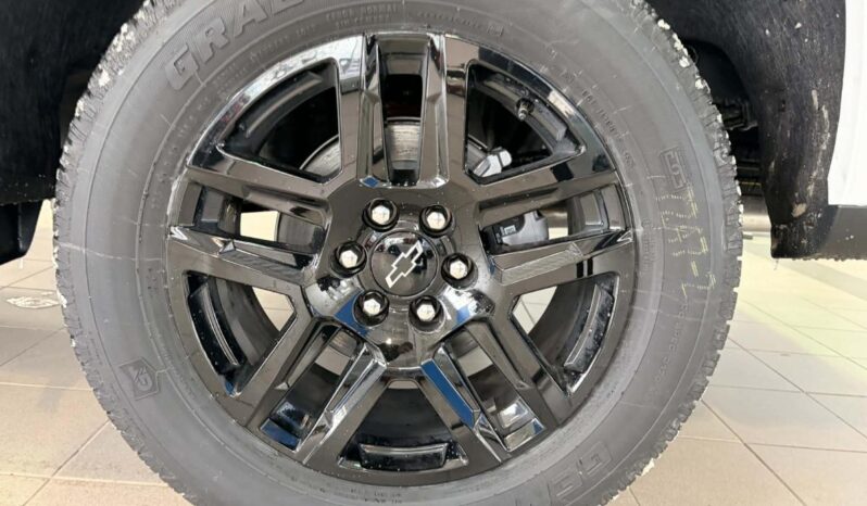 
								2026 Chevrolet Silverado 1500 Crew Cab Standard full									