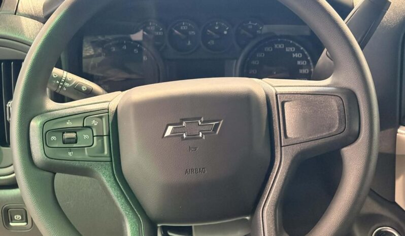 
								2026 Chevrolet Silverado 1500 Crew Cab Standard full									