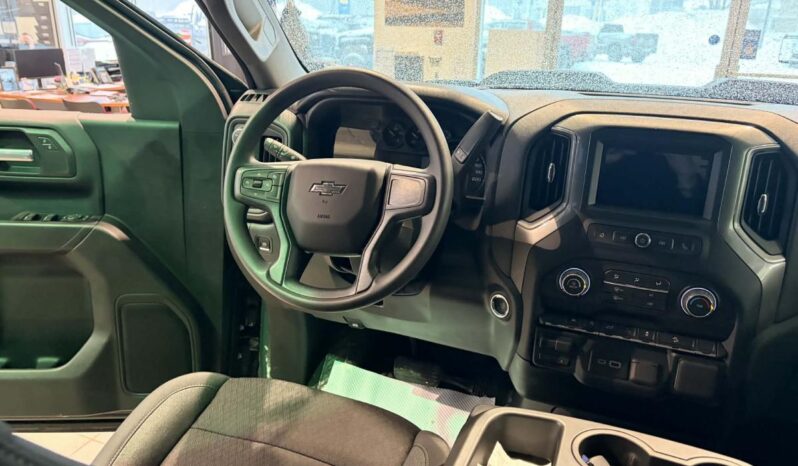 
								2026 Chevrolet Silverado 1500 Crew Cab Standard full									