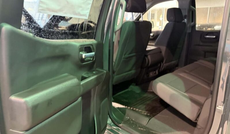 
								2026 Chevrolet Silverado 1500 Crew Cab Standard full									