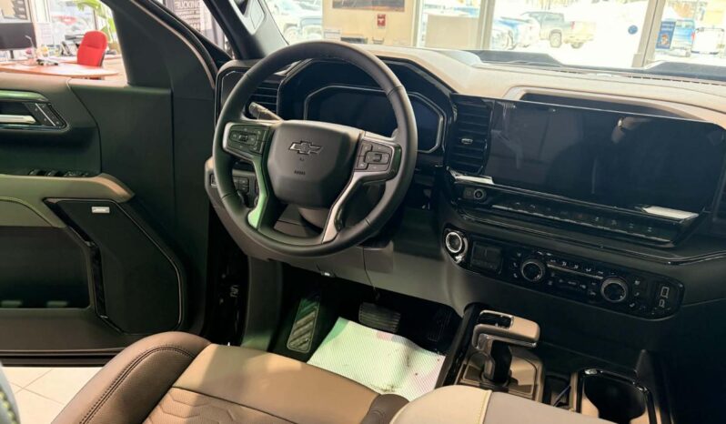 
								2026 Chevrolet Silverado 1500 Crew Cab Short Box 4 full									