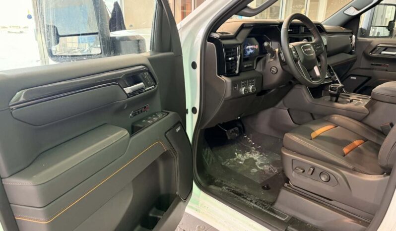 
								2026 GMC Sierra 1500 Crew Cab Standard full									