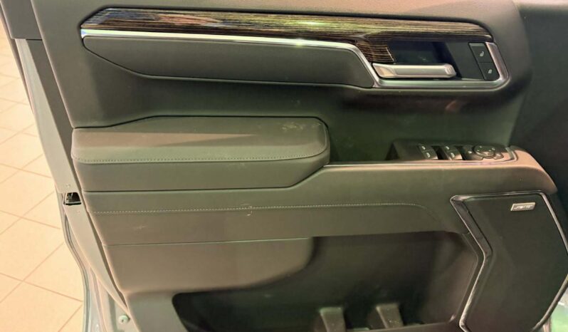 
								2026 GMC Sierra 1500 Crew Cab Standard full									