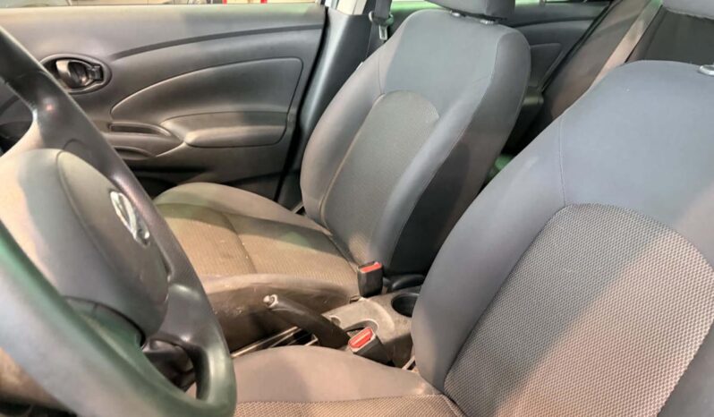 
								2012 Nissan Versa Sedan 1.6 S 5sp full									