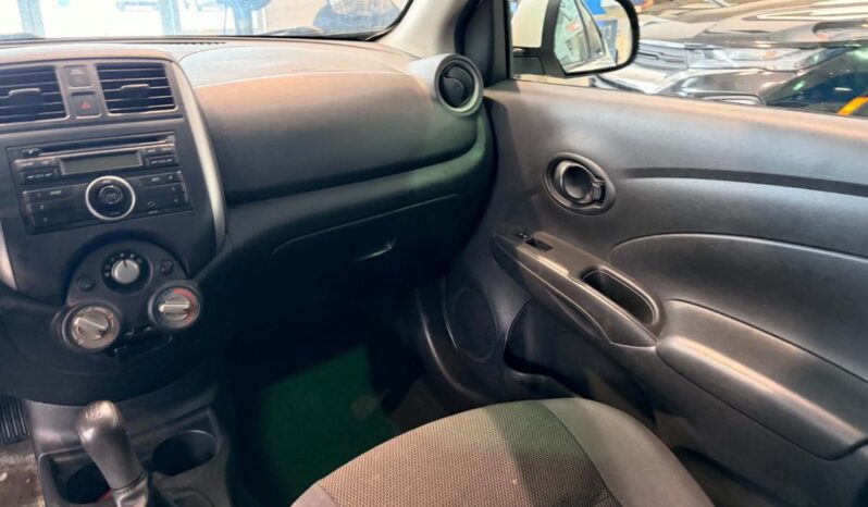 
								2012 Nissan Versa Sedan 1.6 S 5sp full									