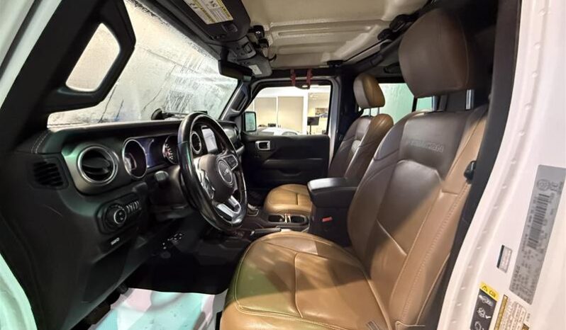 
								2020 Jeep Gladiator Rubicon full									