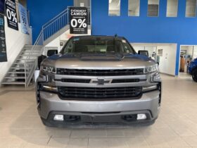 2021 Chevrolet Silverado 1500 Crew Cab 4×4 RST / Standard Box