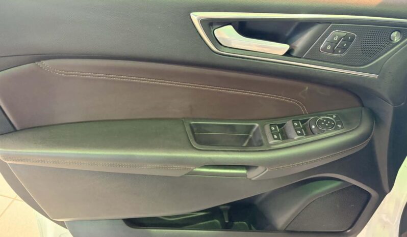 
								2021 Ford Edge Titanium Awd full									