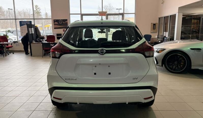 
								2021 Nissan Kicks Sv Cvt full									