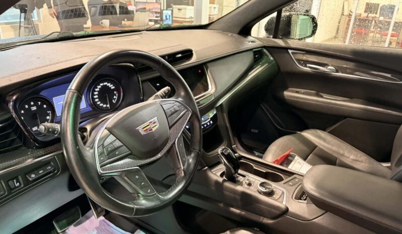 
								2022 Cadillac XT5 Sport Awd full									