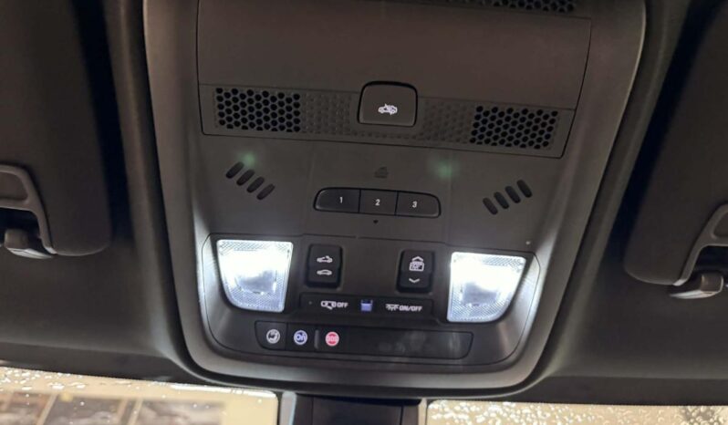 
								2022 Cadillac XT5 Sport Awd full									