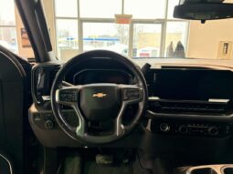 
										2022 Chevrolet Silverado 1500 Crew Cab 4×4 Lt full									