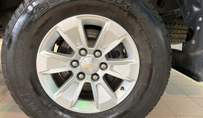 
								2022 Chevrolet Silverado 1500 Crew Cab 4×4 Lt full									