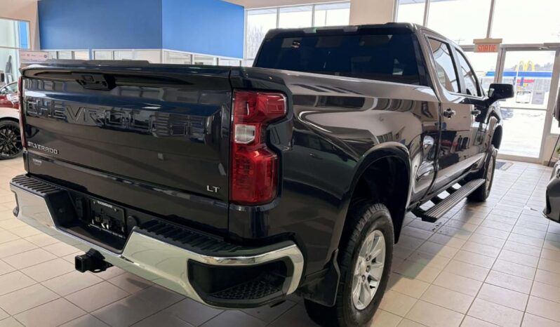
								2022 Chevrolet Silverado 1500 Crew Cab 4×4 Lt full									