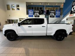 
										2022 Chevrolet Silverado 1500 Ltd Crew Cab 4×4 LT Trail Boss / Standard Box full									