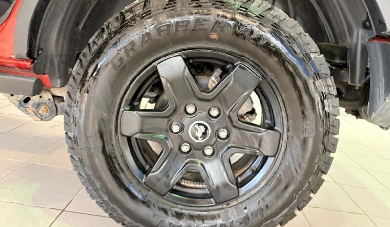 
								2022 Ford Bronco 4-Door Black Diamond full									