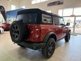 2022 Ford Bronco 4-Door Black Diamond