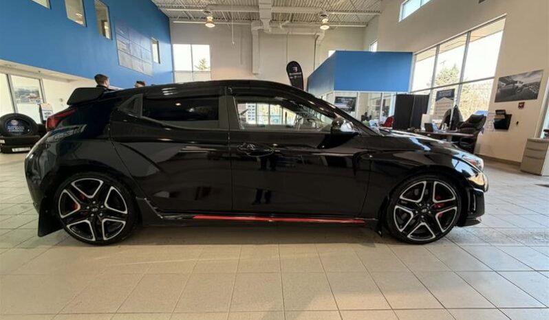 
								2022 Hyundai Veloster N 6sp full									