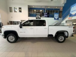 
										2024 Chevrolet Silverado 2500 4WD Crew Cab Standard Box LT full									