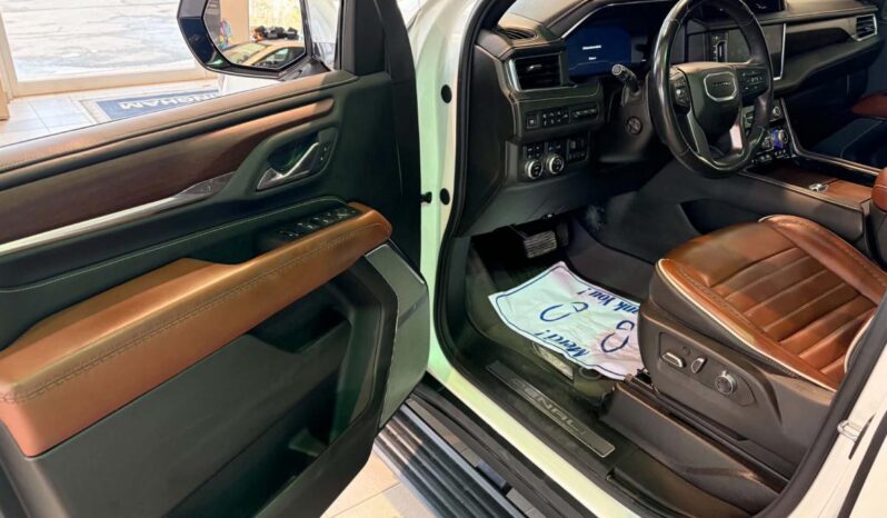 
								2024 GMC Yukon XL 4wd 4dr Denali full									